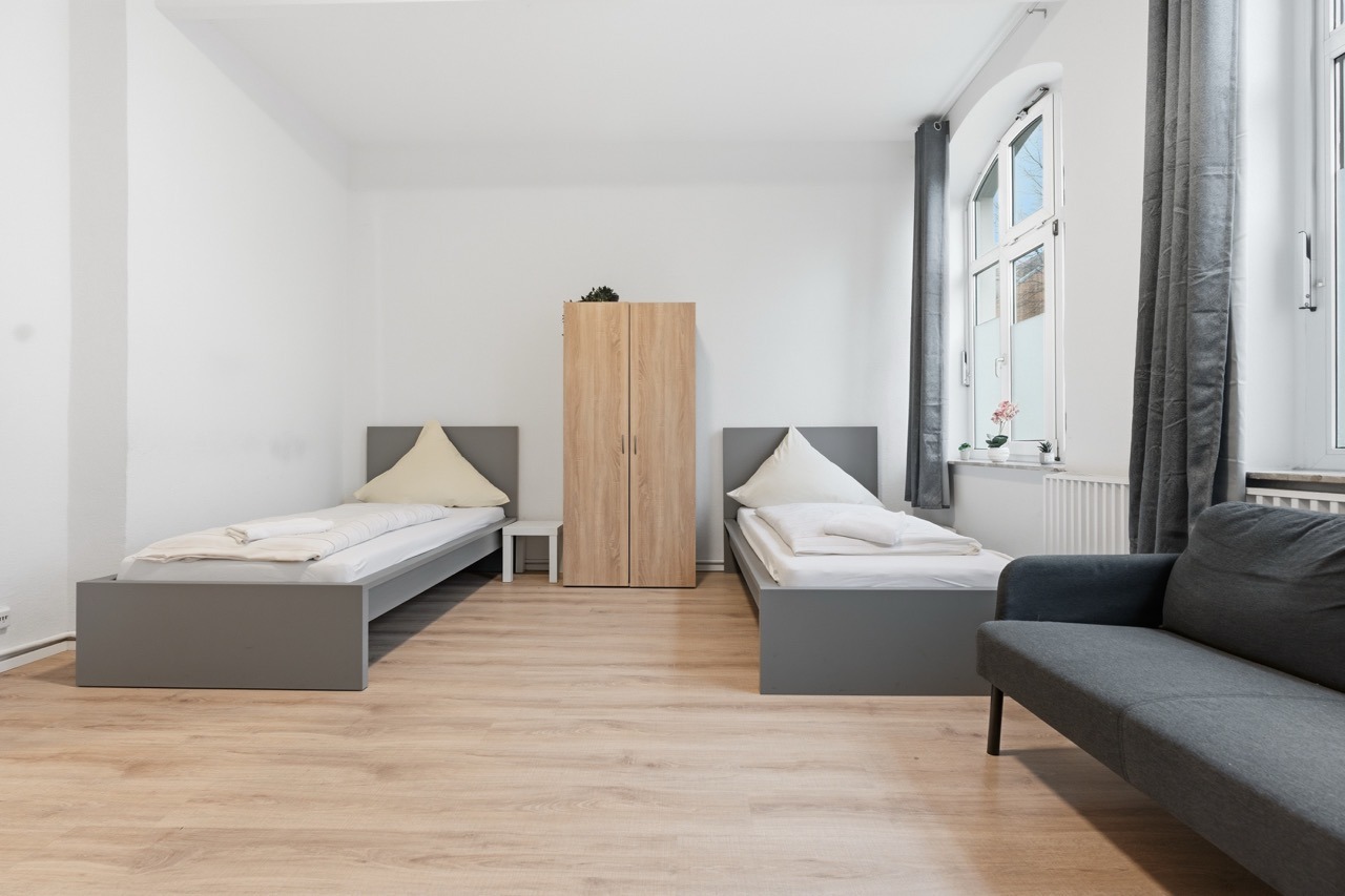 Schlafzimmer, Wohnzimmer Küche Esszimmer, Monteurwohnung, Wohnen auf Zeit